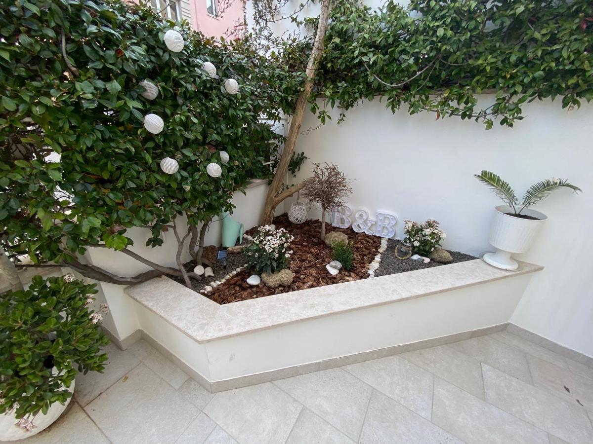 B&B 125Metri sul mare Sirolo Esterno foto
