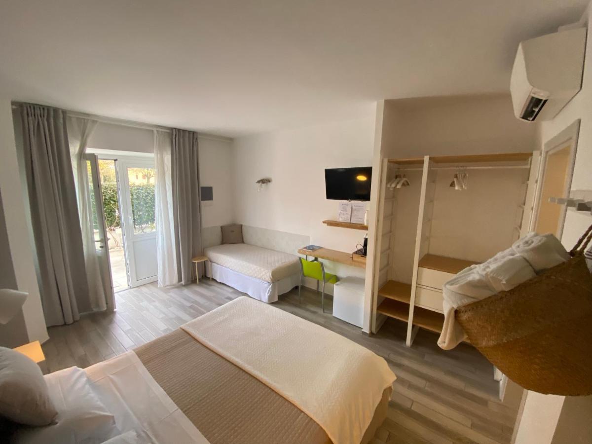 B&B 125Metri sul mare Sirolo Esterno foto