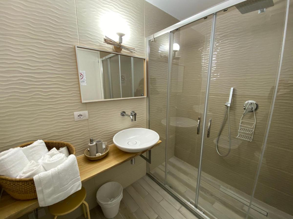 B&B 125Metri sul mare Sirolo Esterno foto